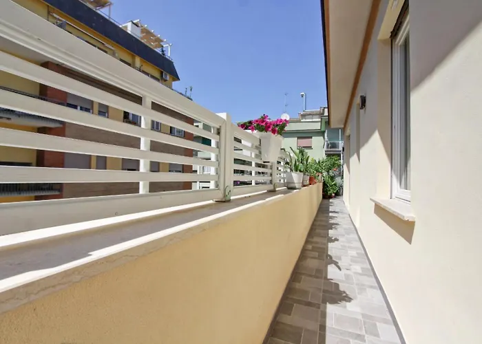 Elegantis Terrazze Al Vaticano - Your Chic Retreat In Апартаменты