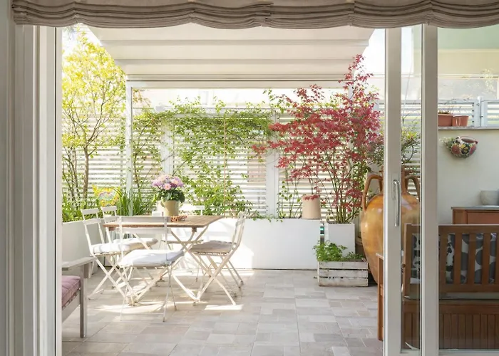 Daire Elegantis Terrazze Al Vaticano - Your Chic Retreat In