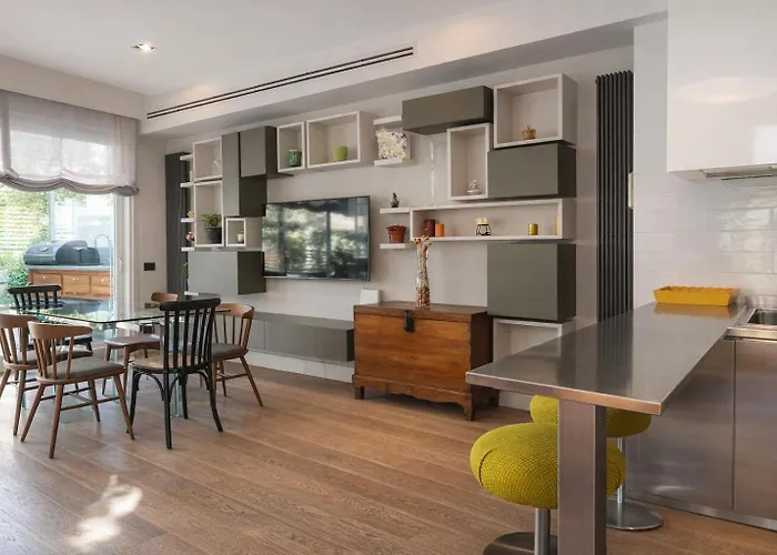 Elegantis Terrazze Al Vaticano - Your Chic Retreat In Апартаменты